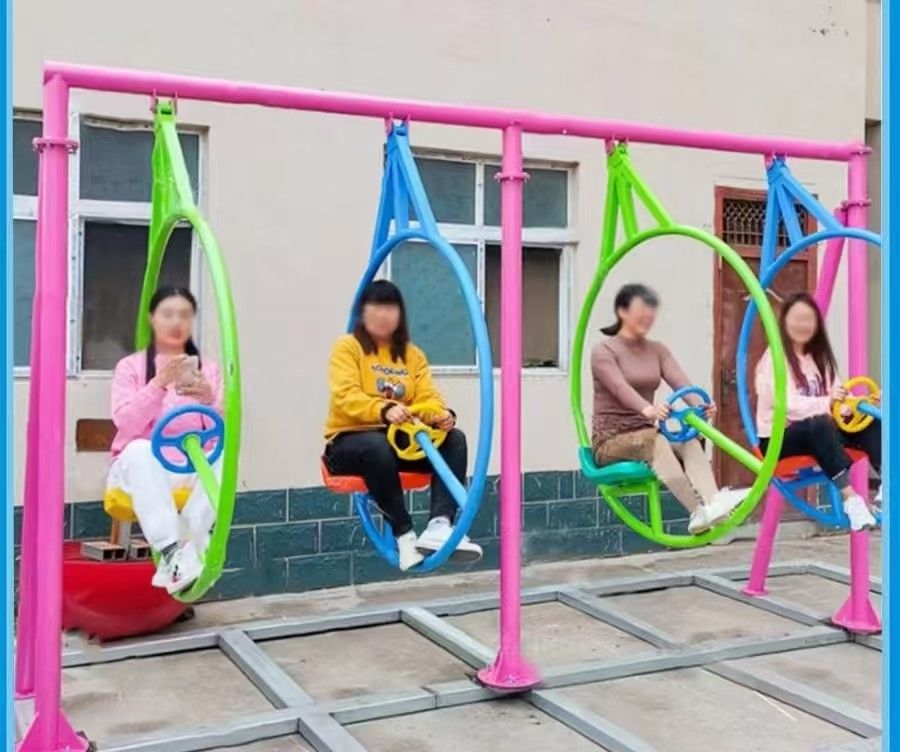 Trẻ em Swing Rides Thiết bị sân chơi tương tác Thiết kế bao gồm với 24/7 hỗ trợ khách hàng và hỗ trợ kỹ thuật