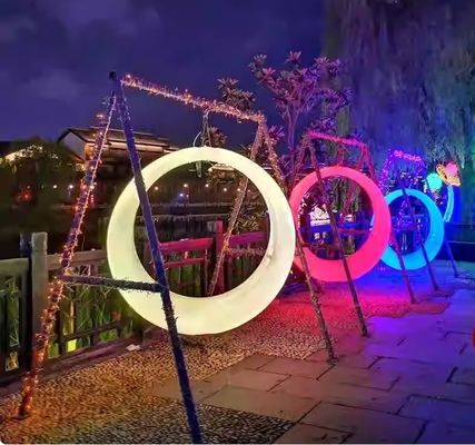 Thang ghế lơ lửng dễ bị bắt mắt Động lực Thiết kế thép và nhựa tùy chỉnh